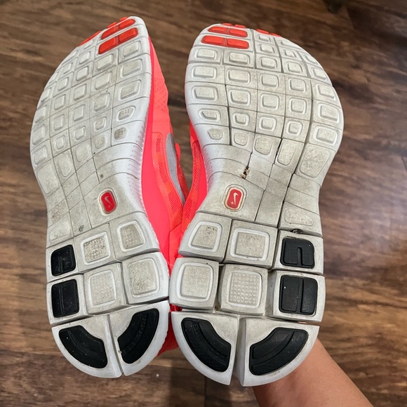 Nike Free Neon Orange Running Sneakers Sz. 8.5 - Picture 5 of 6